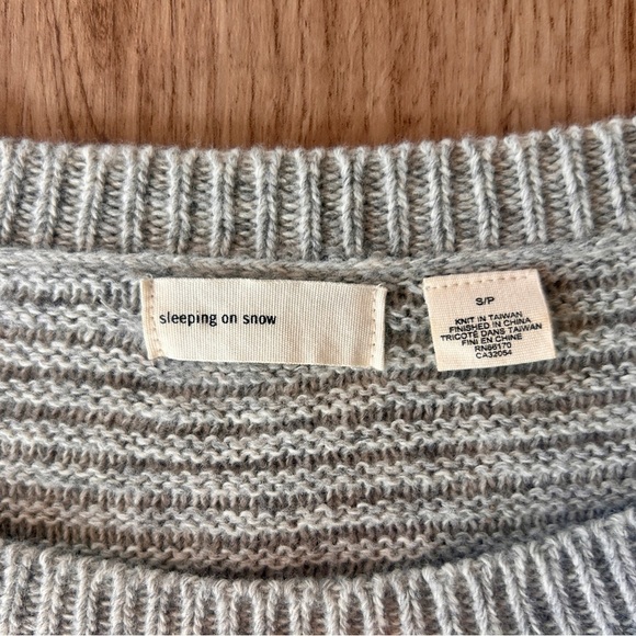 Sleeping On Snow Anthropologie Ruffled Fuzzy Sweater Gray SP Pullover Knit Wool - Picture 3 of 8